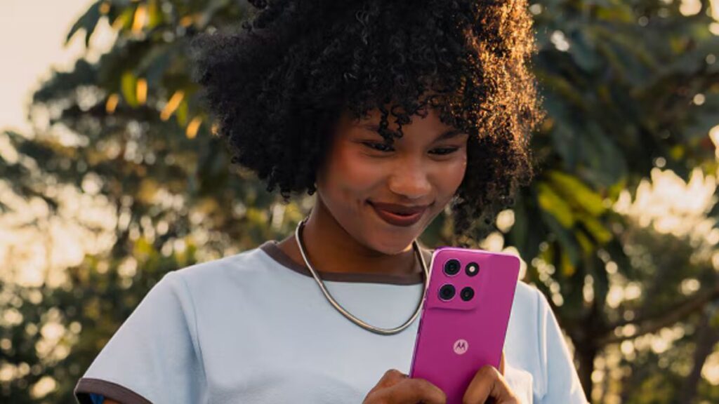 Moto:launches 2 new(G)series phones in foreign markets!