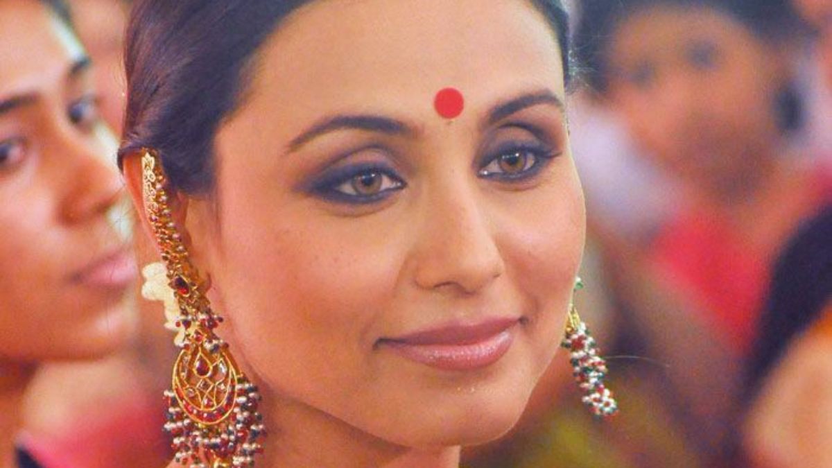 Rani Mukherjee awarded with 'Vande Mataram' award!